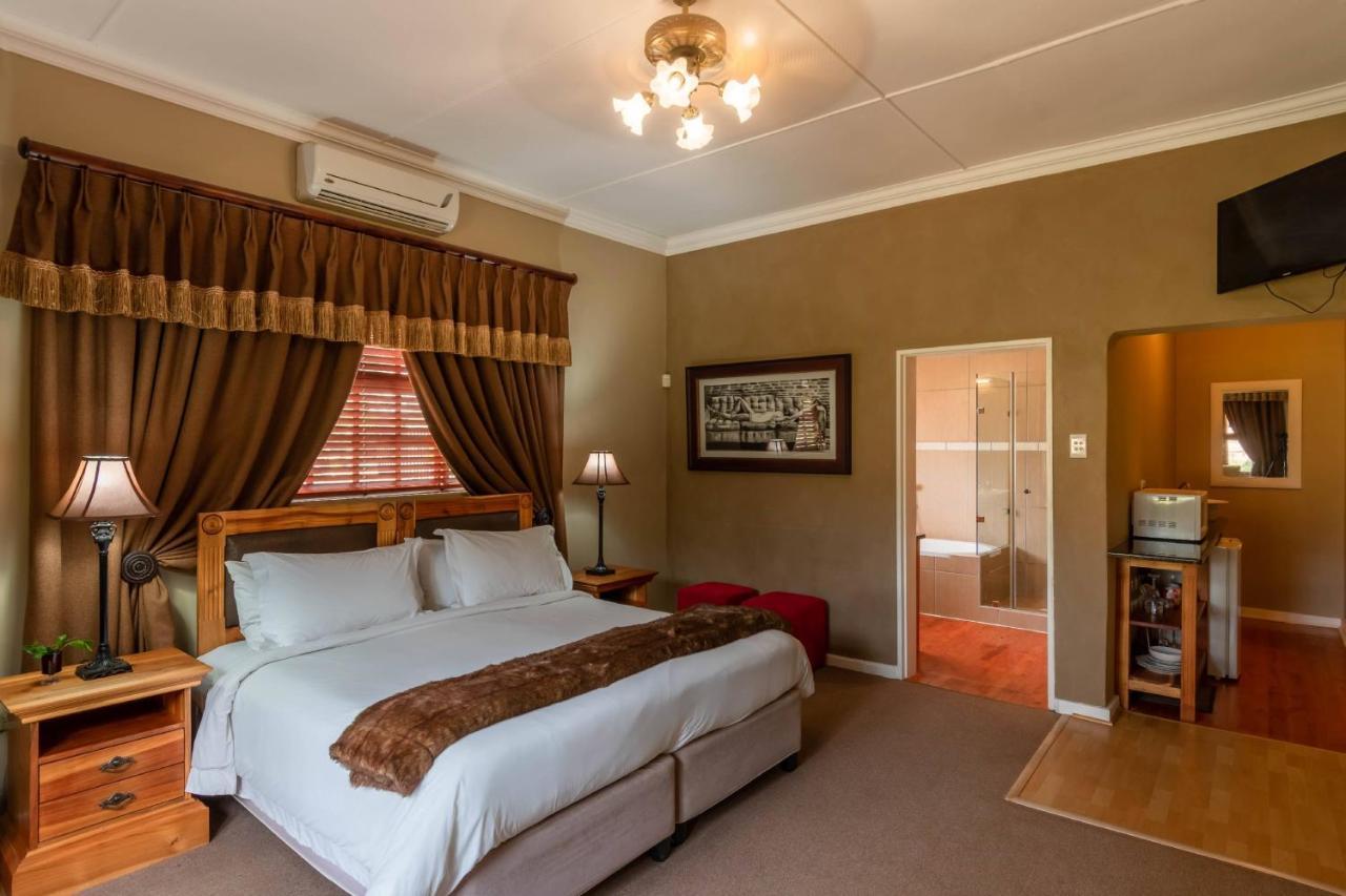 Mooiplaas Guesthouse Oudtshoorn Luaran gambar