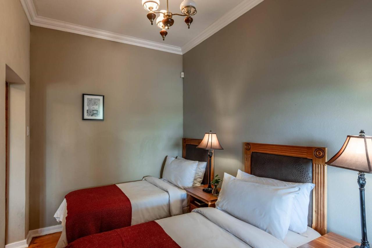 Mooiplaas Guesthouse Oudtshoorn Luaran gambar